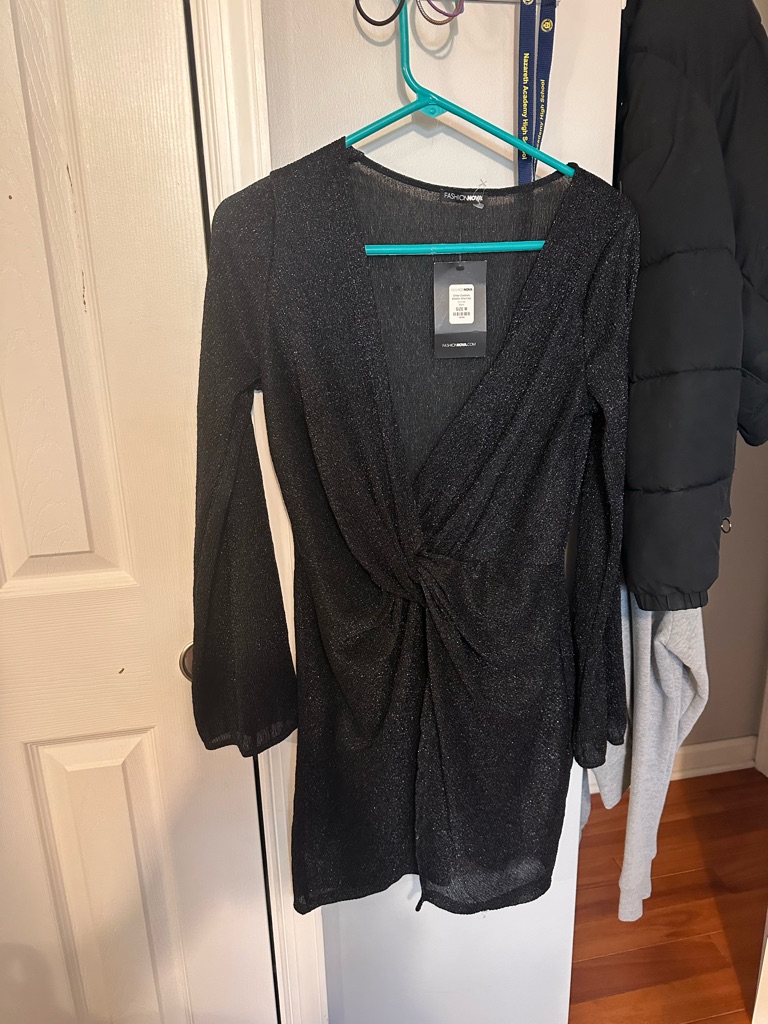 Fashion Nova Black Sparkle Twist-Front Long Sleeve Mini Dress